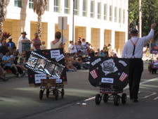 Bye bye guys!  It was a beautiful day for a parade!  Clear and in the upper 70's! 
