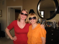 In an interesting coincidence, Mel & Gramma Marty got new sunglasses on the same day!
